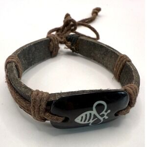 Leather‎ Cord Wrap Bee Bracelet